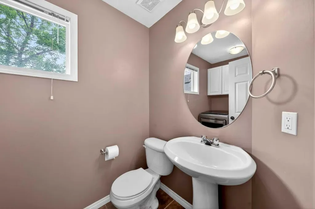 99 Copperfield Court SE Calgary AB T2Z 4Z3