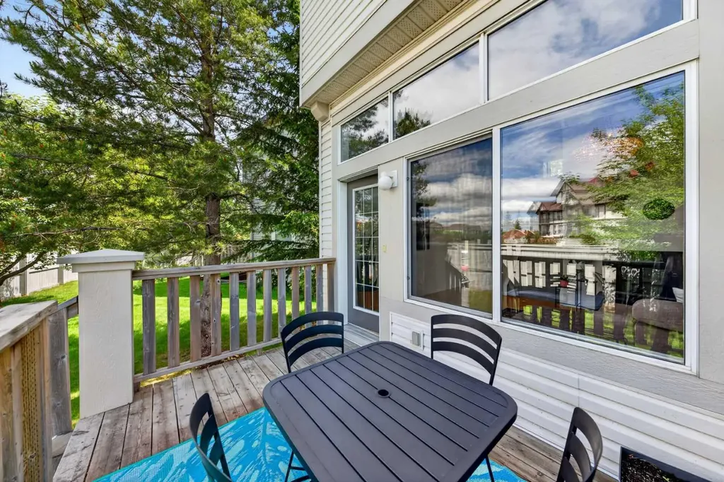 99 Copperfield Court SE Calgary AB T2Z 4Z3