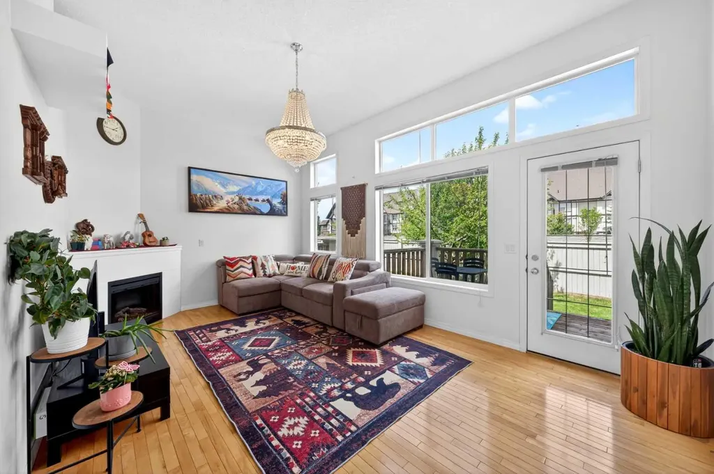 99 Copperfield Court SE Calgary AB T2Z 4Z3