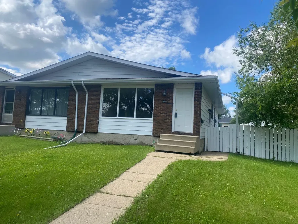 6321-B Enevold Drive Camrose AB T4V 3K1