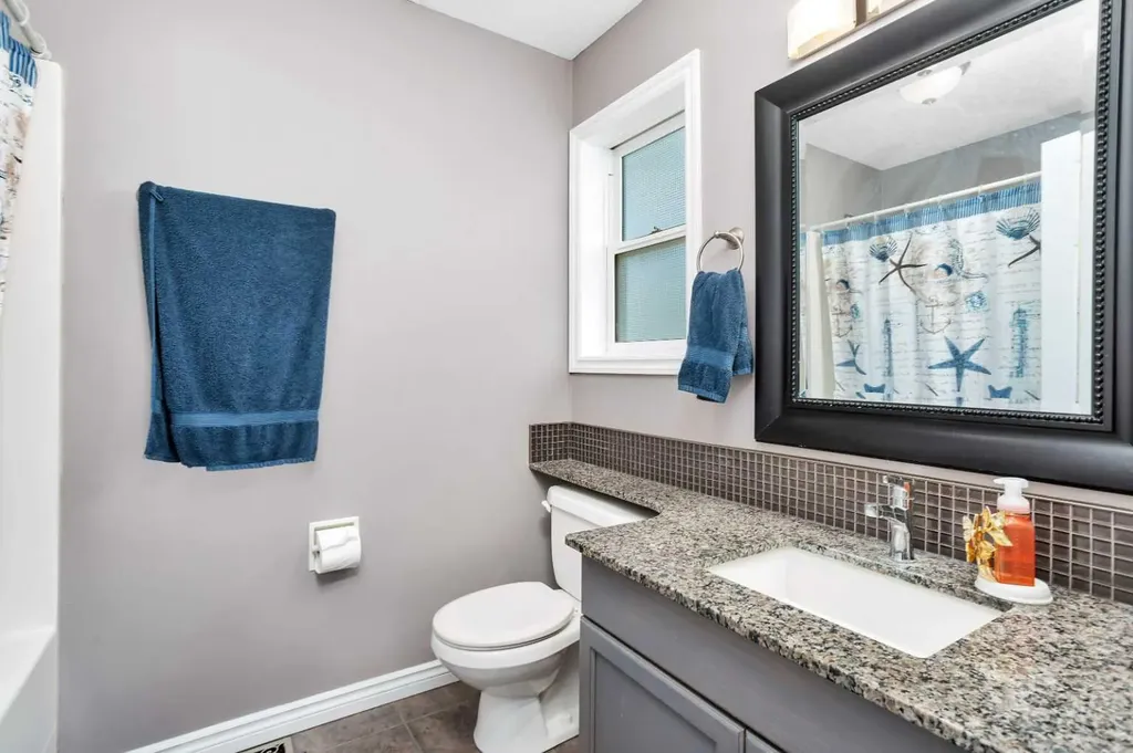 9 Archibald Crescent Red Deer AB T4R 2X3