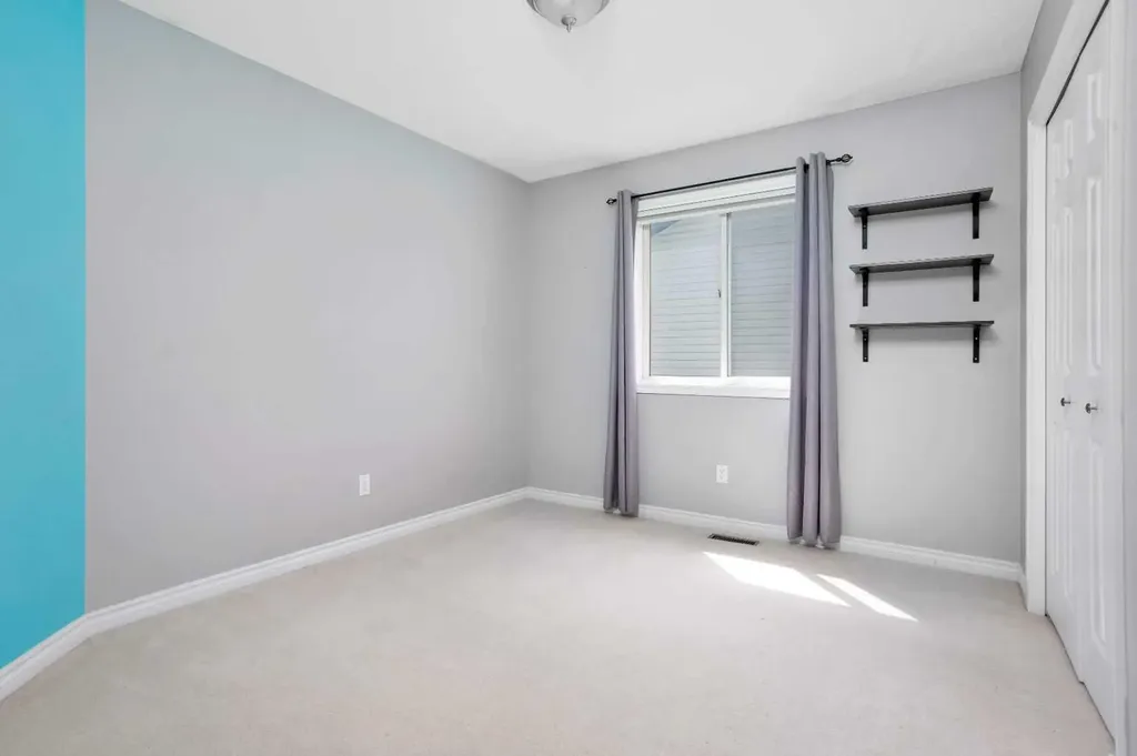 9 Archibald Crescent Red Deer AB T4R 2X3