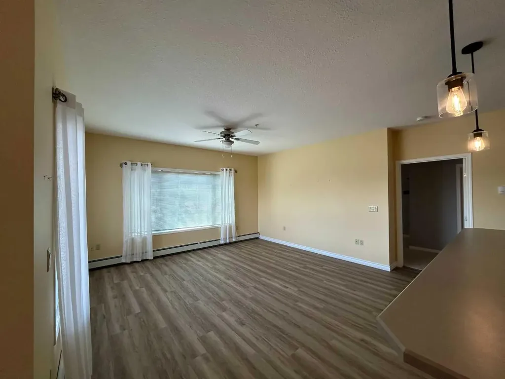 4403 67a Avenue Olds AB T4H 0B9