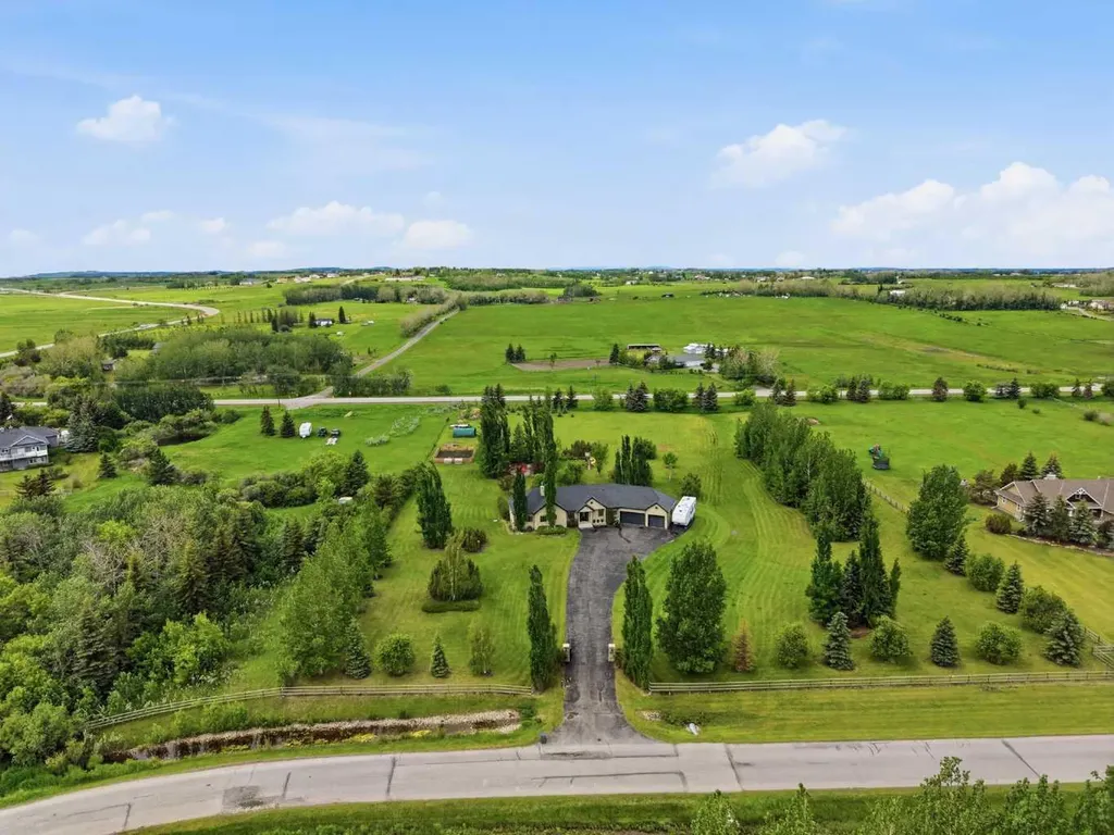 53 Norris Coulee Trail Rural Foothills County AB T1S 5A5