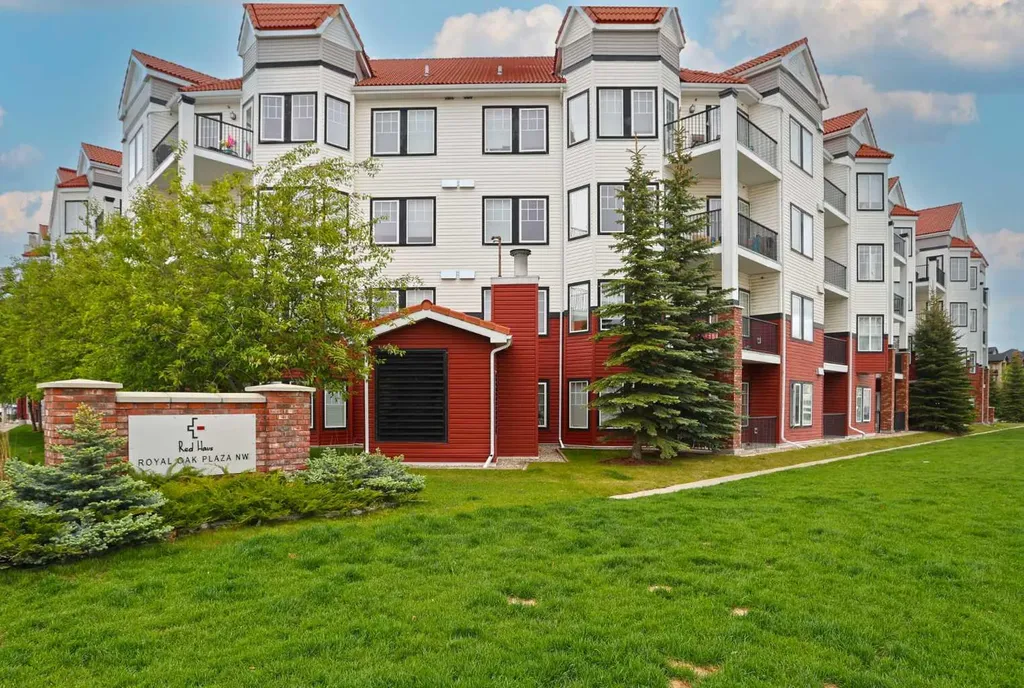 30 Royal Oak Plaza NW Calgary AB T3G 0C1