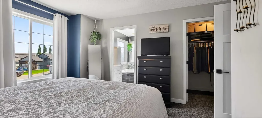 7018 115 Street Grande Prairie AB T8W 0E8