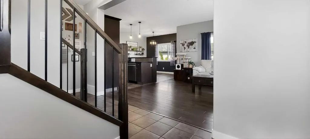 7018 115 Street Grande Prairie AB T8W 0E8