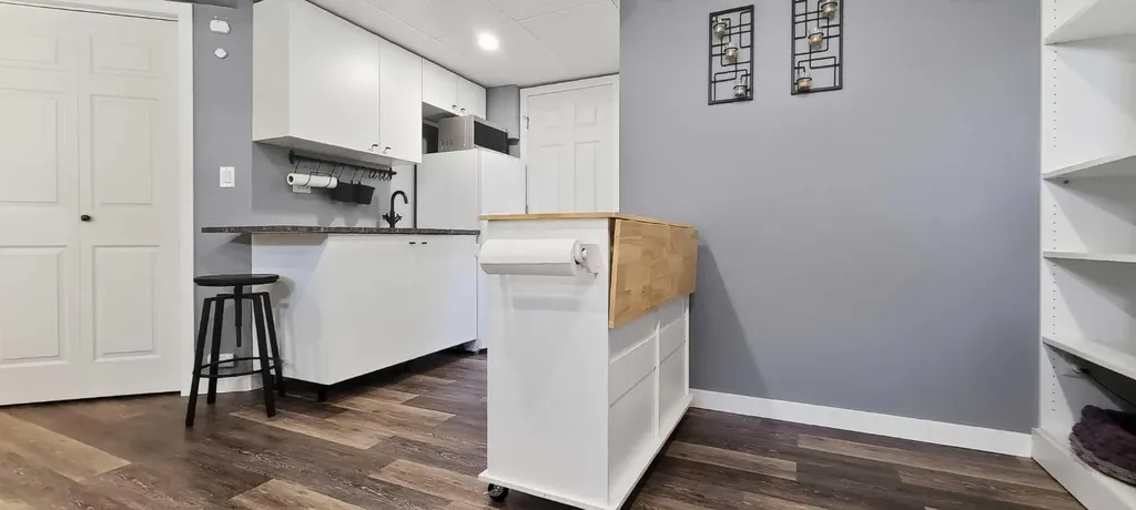 7018 115 Street Grande Prairie AB T8W 0E8