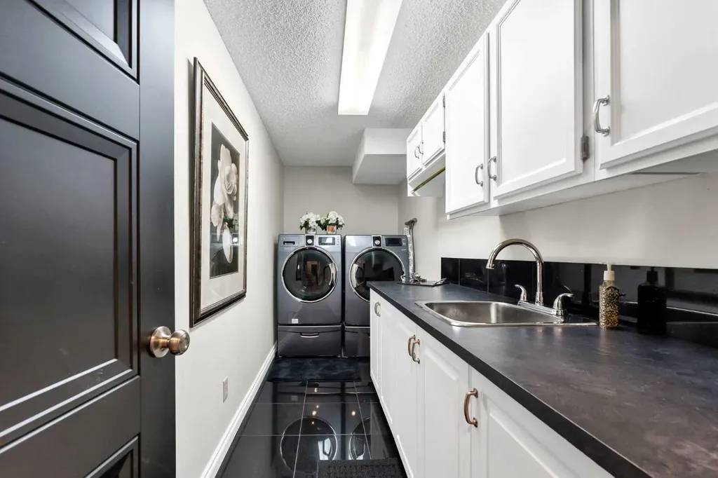 699 Taylor Road SE Medicine Hat AB T1B3X7