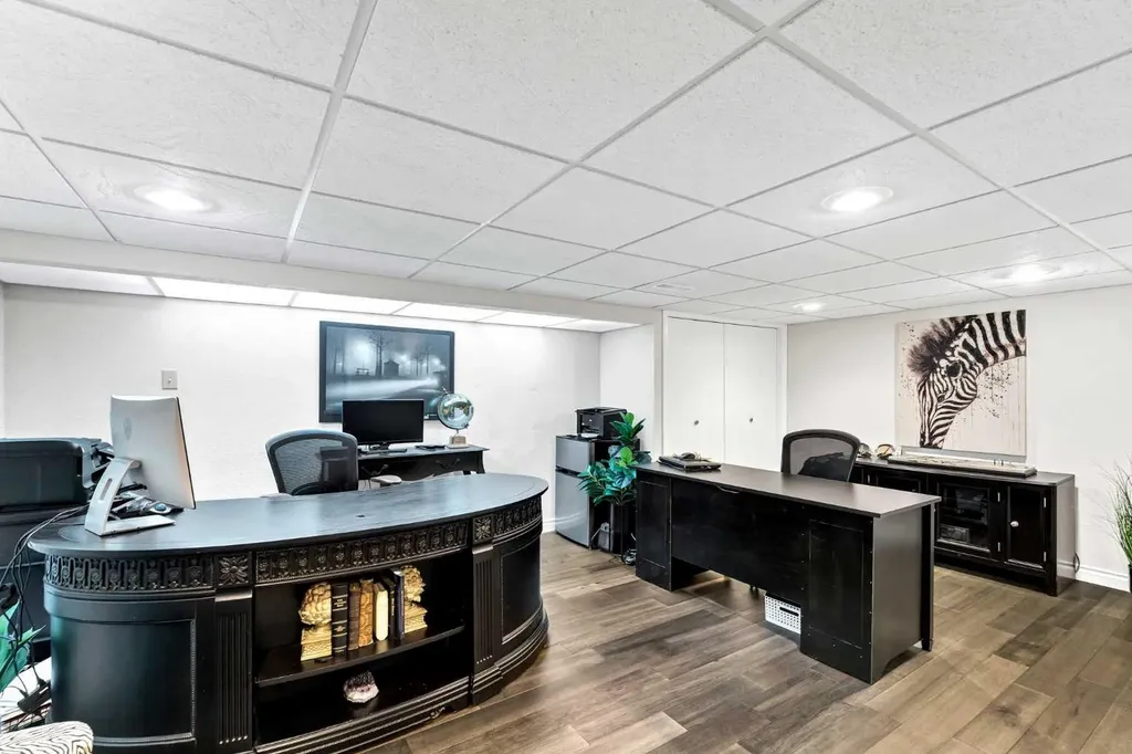 699 Taylor Road SE Medicine Hat AB T1B3X7