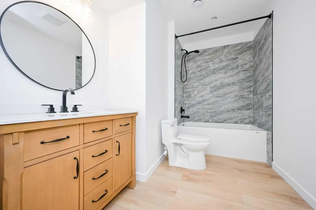 9086 81 Avenue Grande Prairie AB T8X 0P2