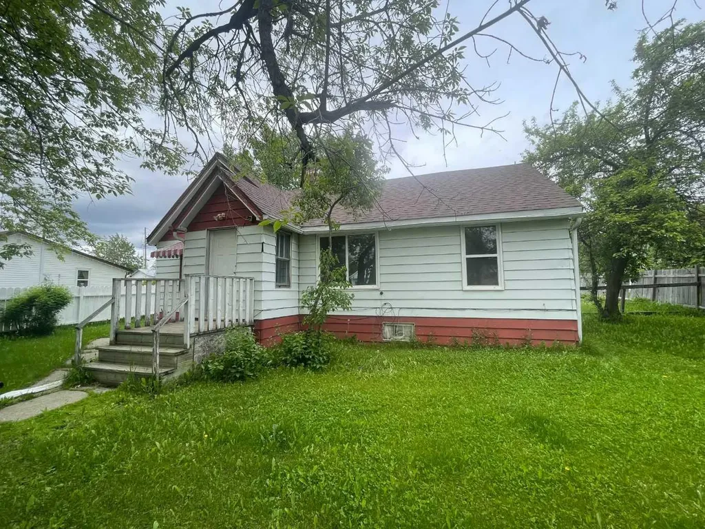 11020 104 Avenue Fairview AB T0H 1L0