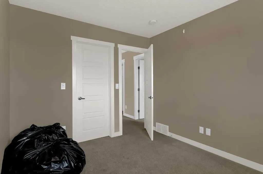 8445 101 Avenue Grande Prairie AB T8X 0R1
