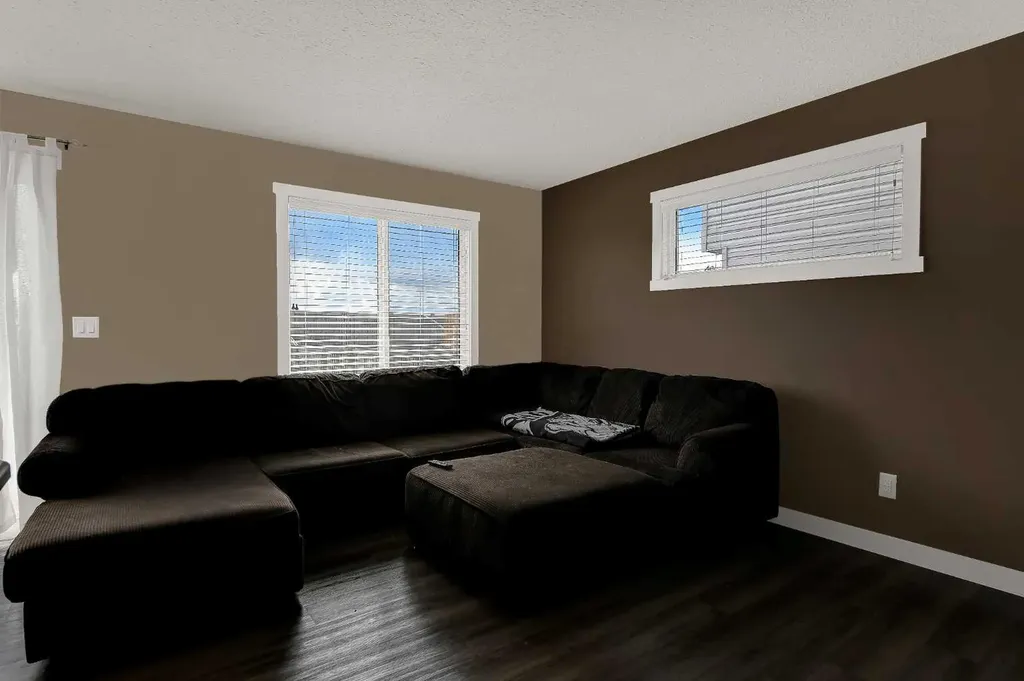 8445 101 Avenue Grande Prairie AB T8X 0R1