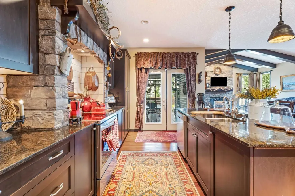 100 Brightoncrest Terrace SE Calgary AB T2Z 0Z8