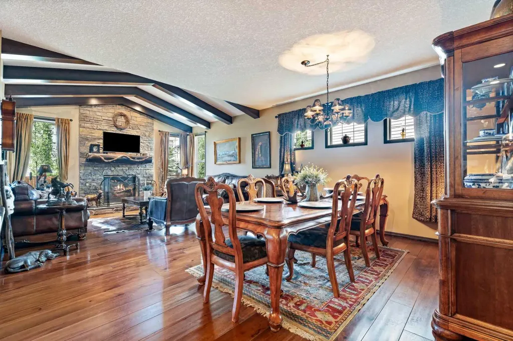 100 Brightoncrest Terrace SE Calgary AB T2Z 0Z8