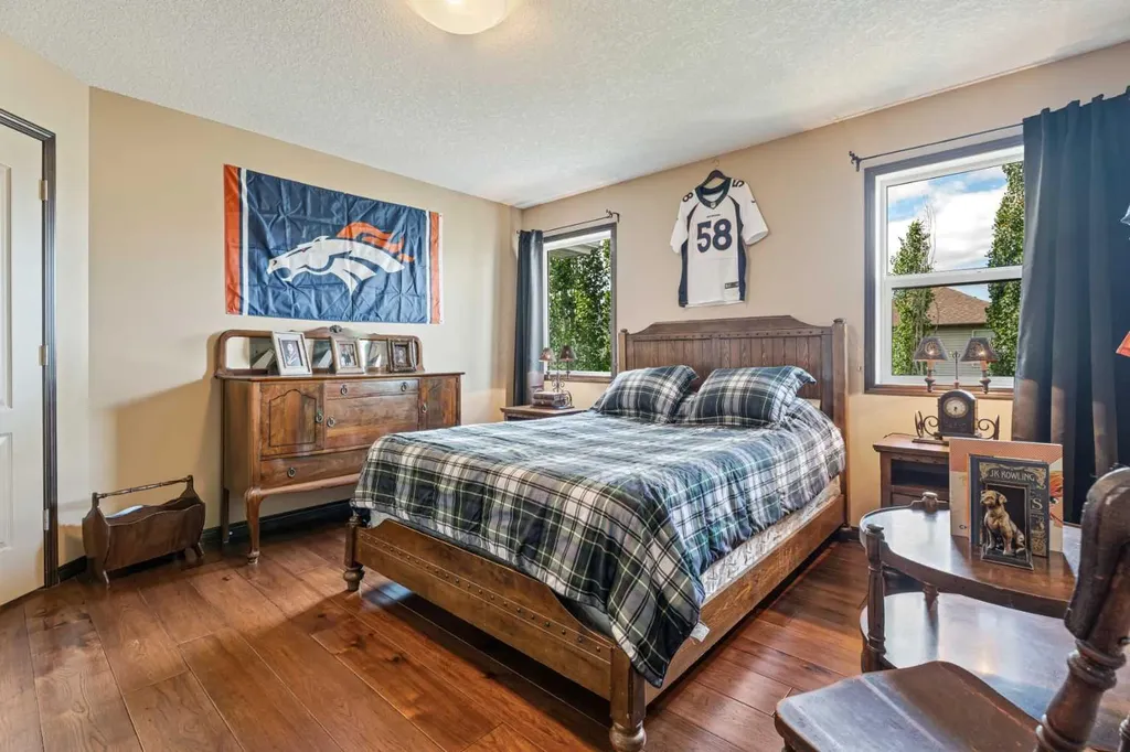 100 Brightoncrest Terrace SE Calgary AB T2Z 0Z8