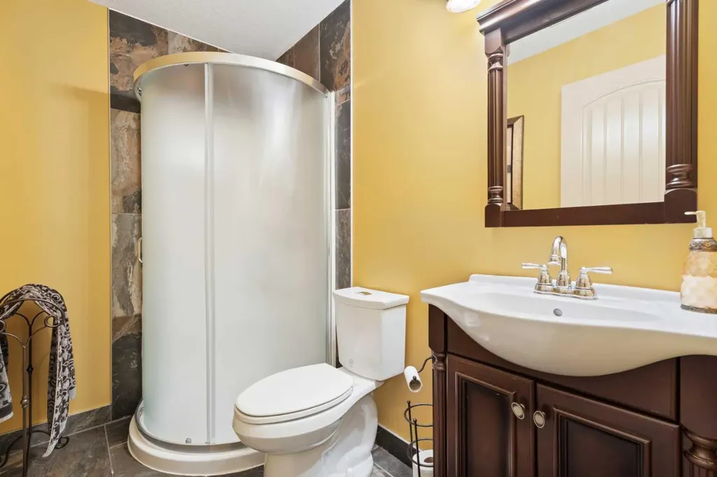 100 Brightoncrest Terrace SE Calgary AB T2Z 0Z8