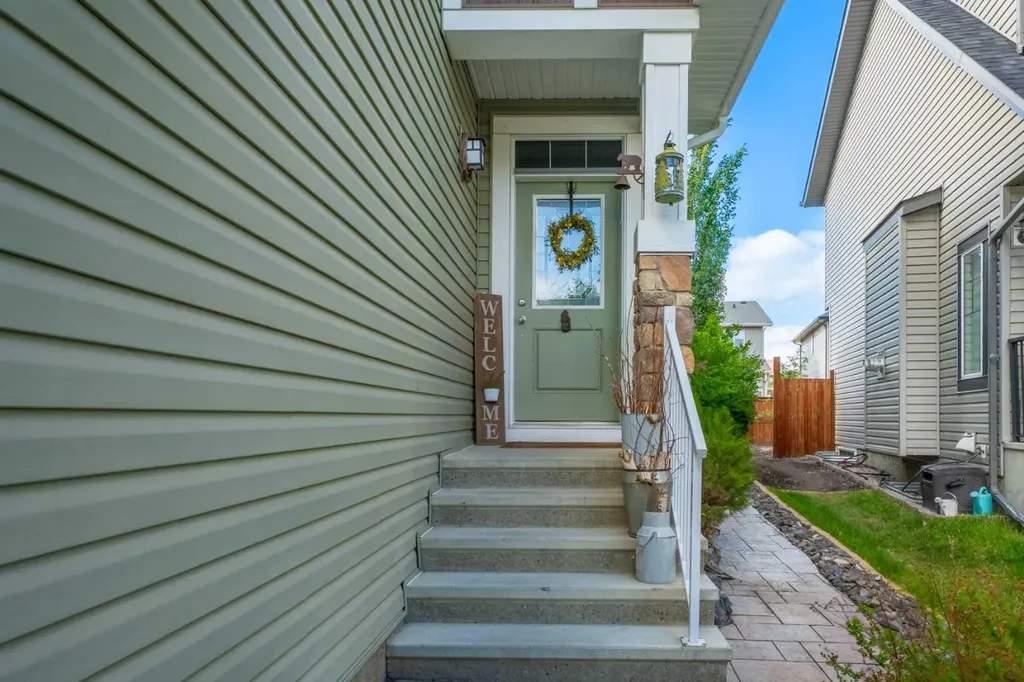 100 Brightoncrest Terrace SE Calgary AB T2Z 0Z8