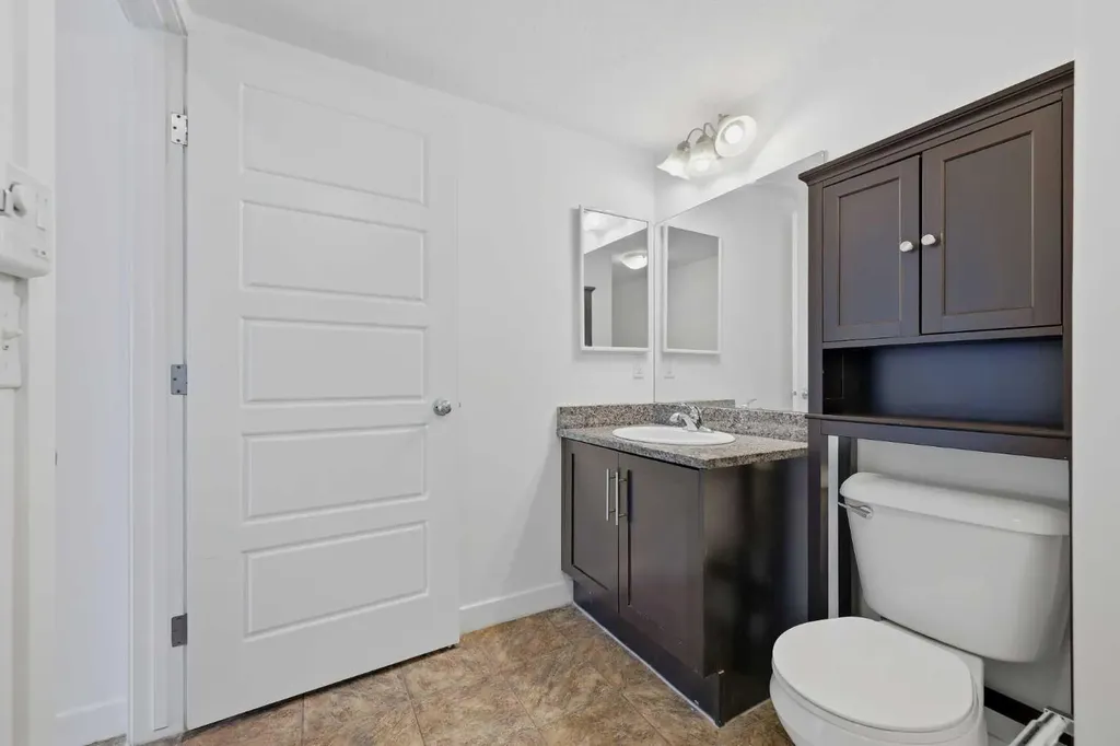2781 Chinook Winds Drive SW Airdrie AB T4B 3S5