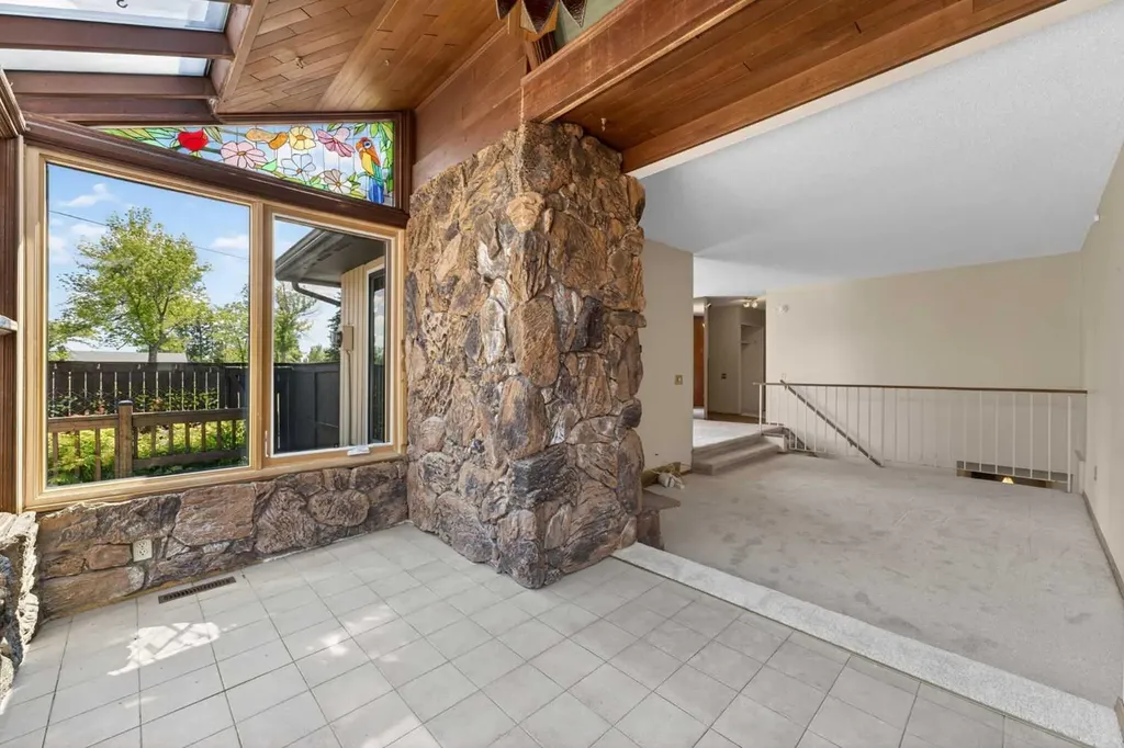 204 Whiteridge Place NE Calgary AB T1Y4K3