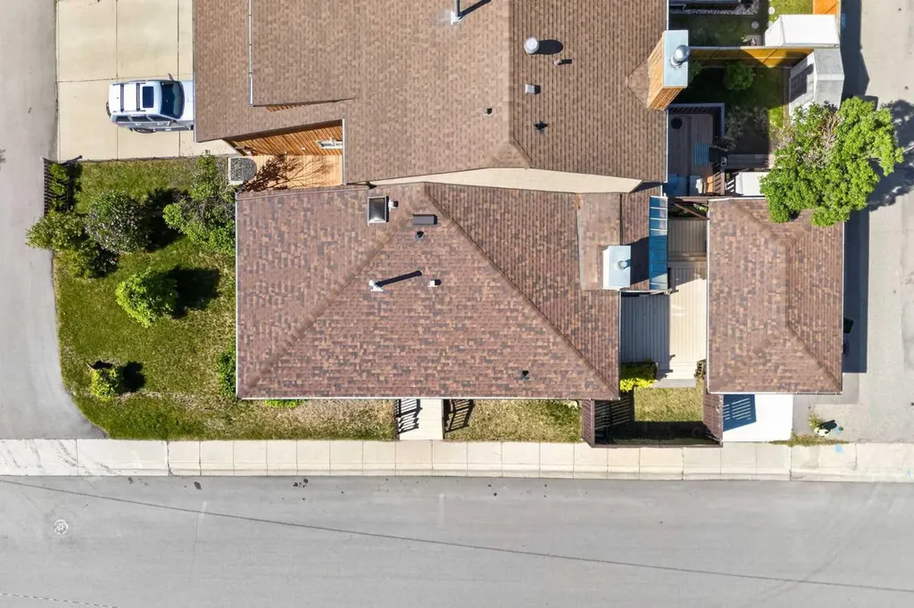 204 Whiteridge Place NE Calgary AB T1Y4K3