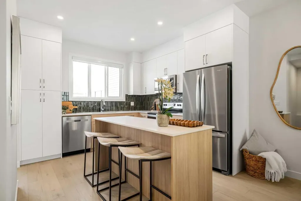 14442 15 Street NE Calgary AB T3P 2T1