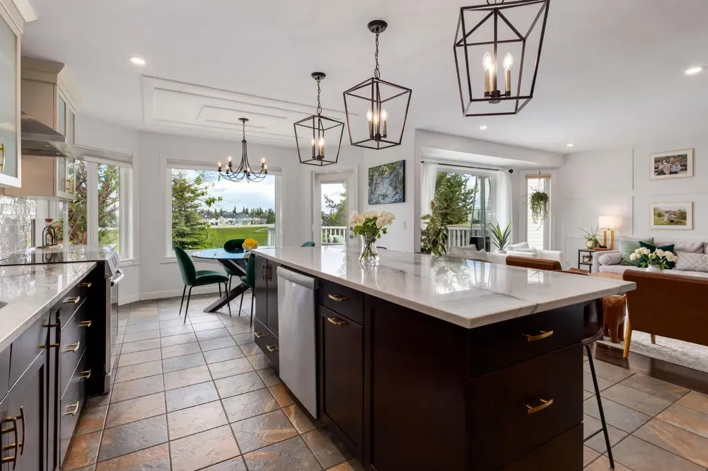 117 Arbour Ridge Heights NW Calgary AB T3A4Z1
