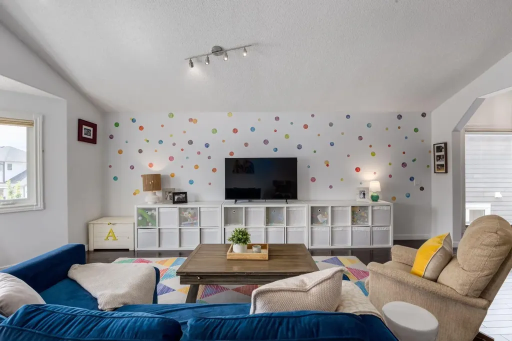 117 Arbour Ridge Heights NW Calgary AB T3A4Z1