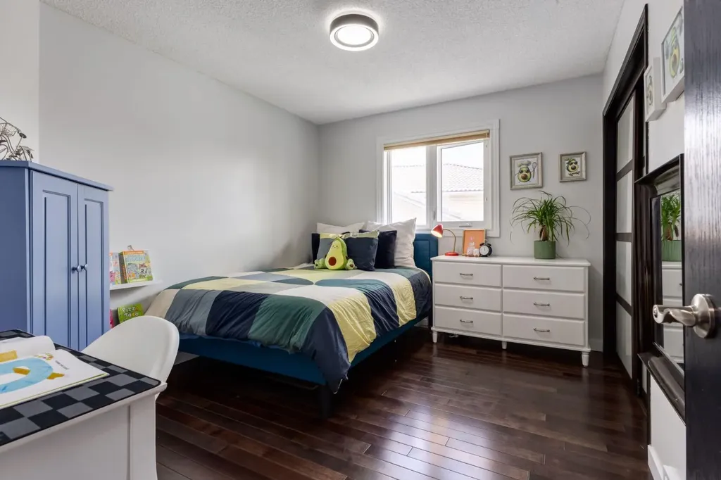 117 Arbour Ridge Heights NW Calgary AB T3A4Z1