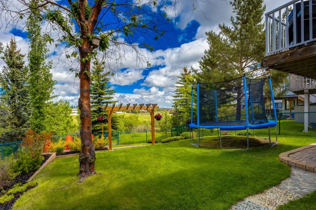 117 Arbour Ridge Heights NW Calgary AB T3A4Z1