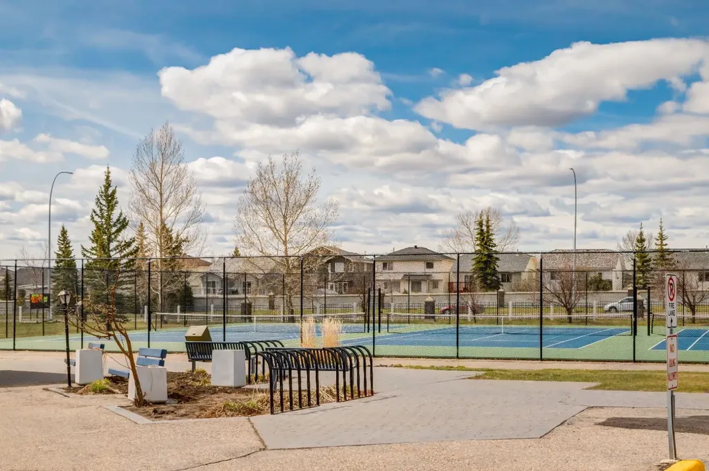 117 Arbour Ridge Heights NW Calgary AB T3A4Z1