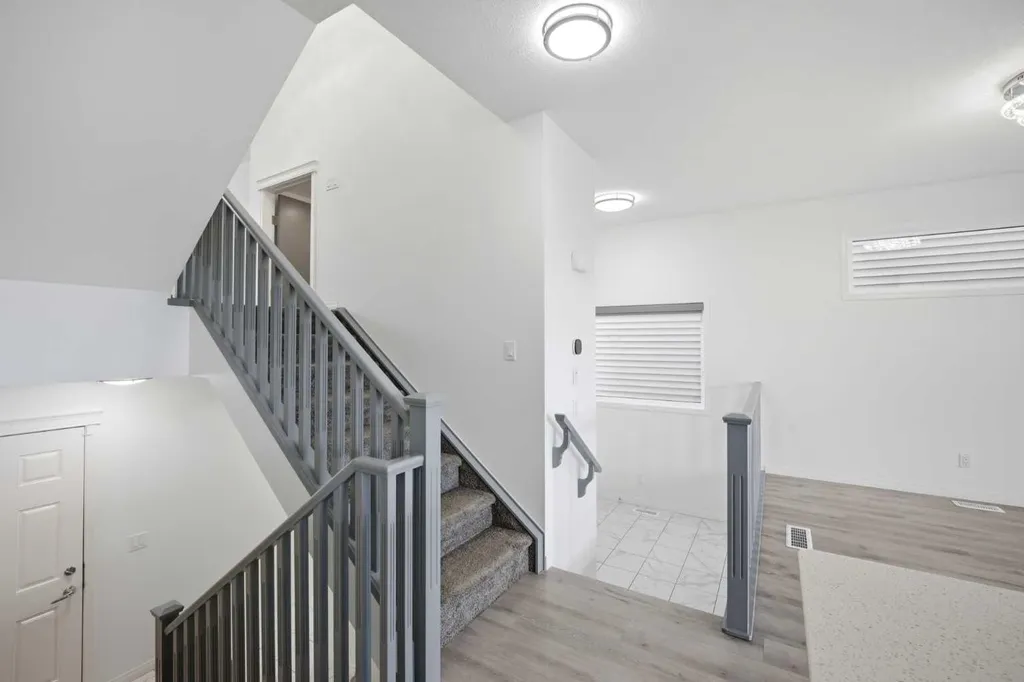 189 Sage Bluff Rise NW Calgary AB T3R 0Y9