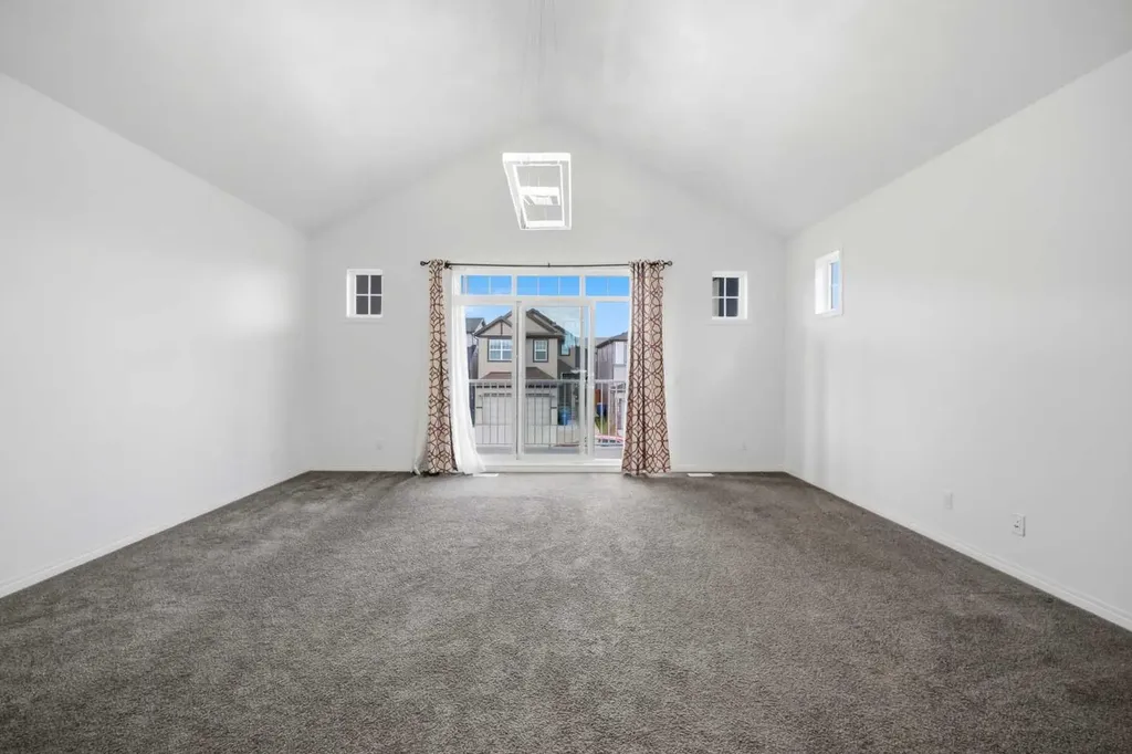 189 Sage Bluff Rise NW Calgary AB T3R 0Y9