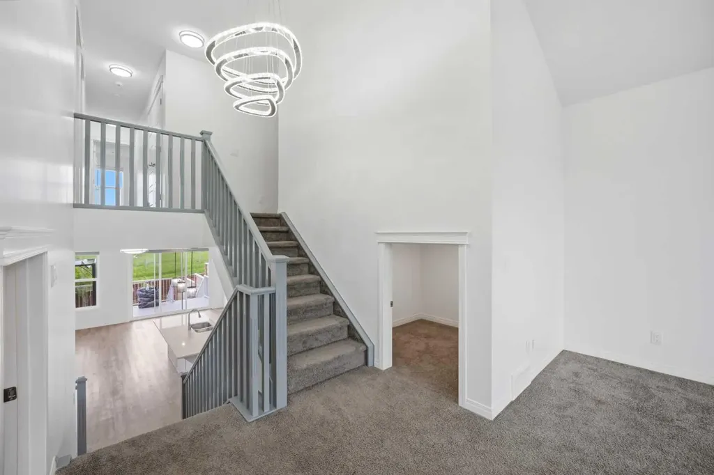 189 Sage Bluff Rise NW Calgary AB T3R 0Y9