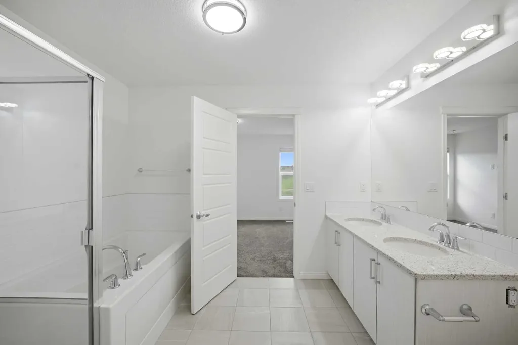189 Sage Bluff Rise NW Calgary AB T3R 0Y9