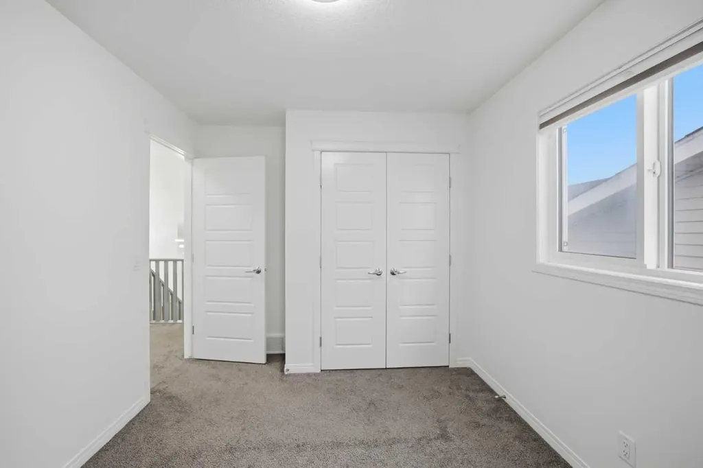 189 Sage Bluff Rise NW Calgary AB T3R 0Y9