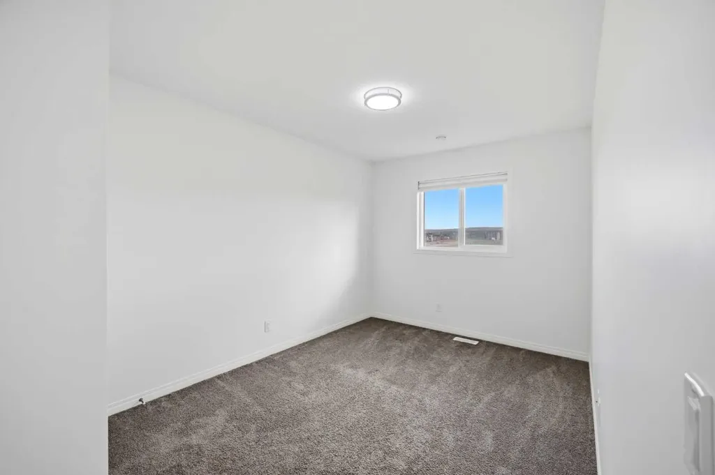 189 Sage Bluff Rise NW Calgary AB T3R 0Y9