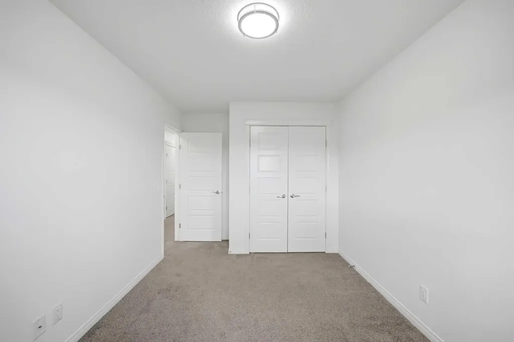 189 Sage Bluff Rise NW Calgary AB T3R 0Y9