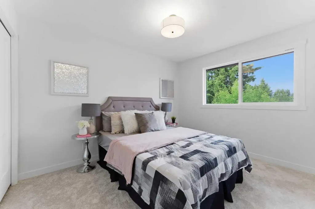 115 Brookgreen Drive SW Calgary AB T2W 2W4