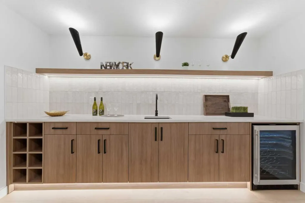115 Brookgreen Drive SW Calgary AB T2W 2W4