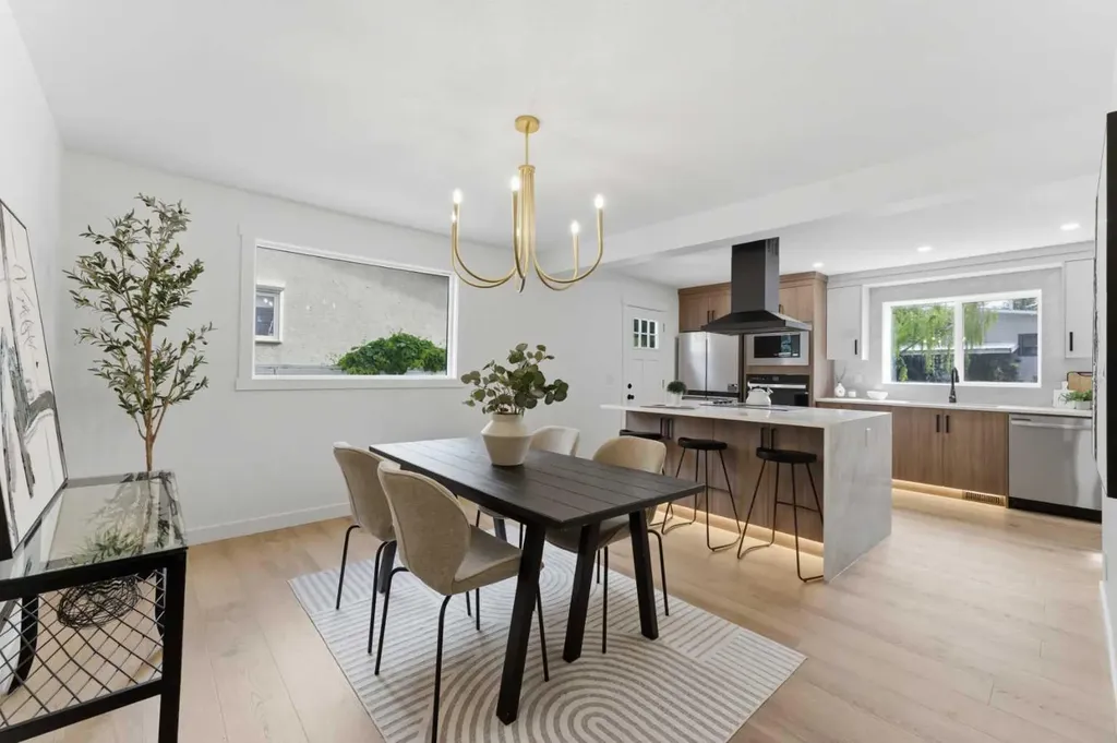 115 Brookgreen Drive SW Calgary AB T2W 2W4