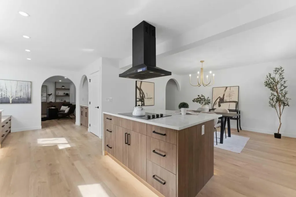 115 Brookgreen Drive SW Calgary AB T2W 2W4