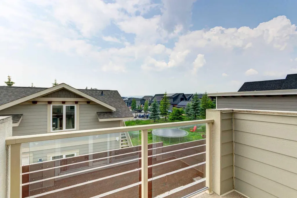 301 Cottageclub Green Rural Rocky View County AB T4C 1B1