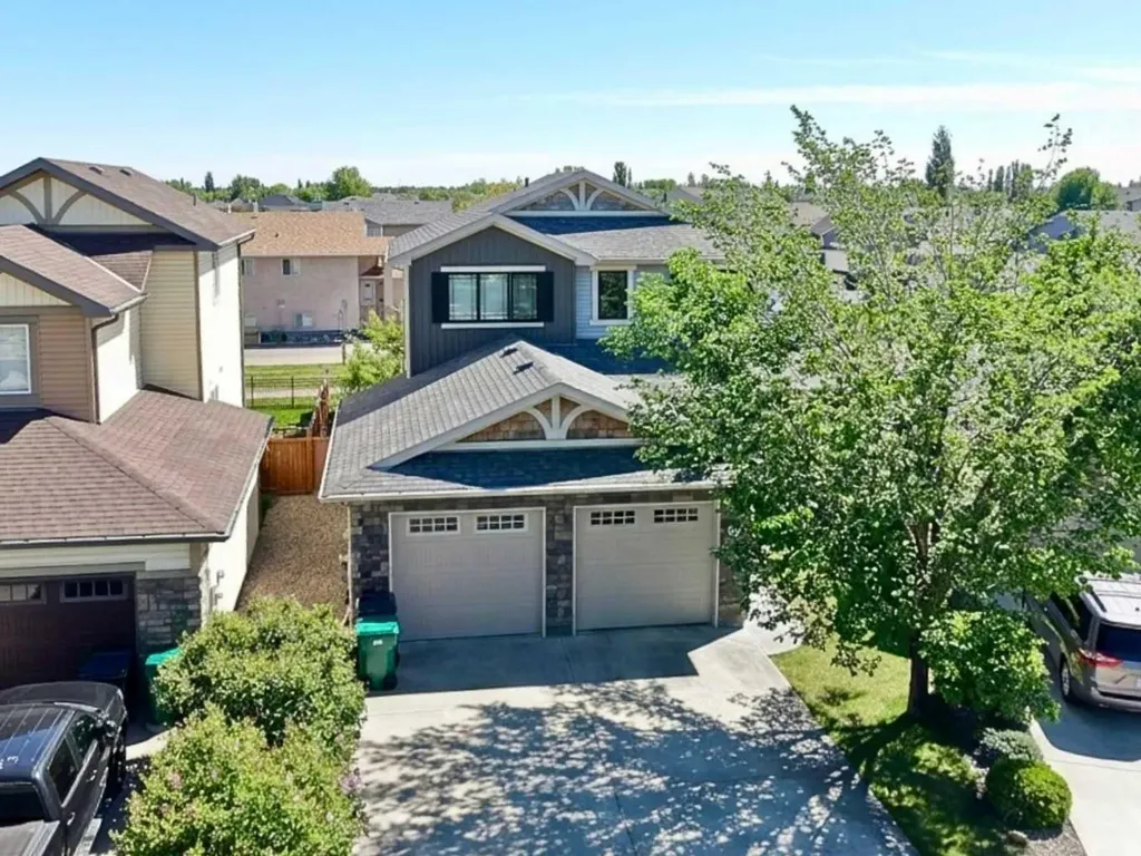 422 Lynx Terrace N Lethbridge AB T1H 6Z6