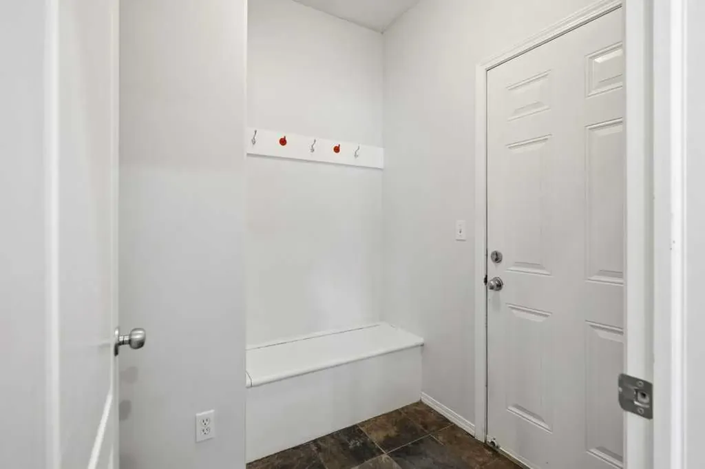 23 Mcintyre Place NW Langdon AB T0J1X2
