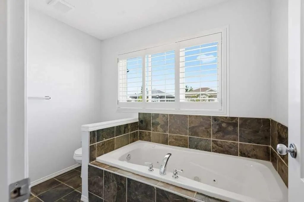 23 Mcintyre Place NW Langdon AB T0J1X2