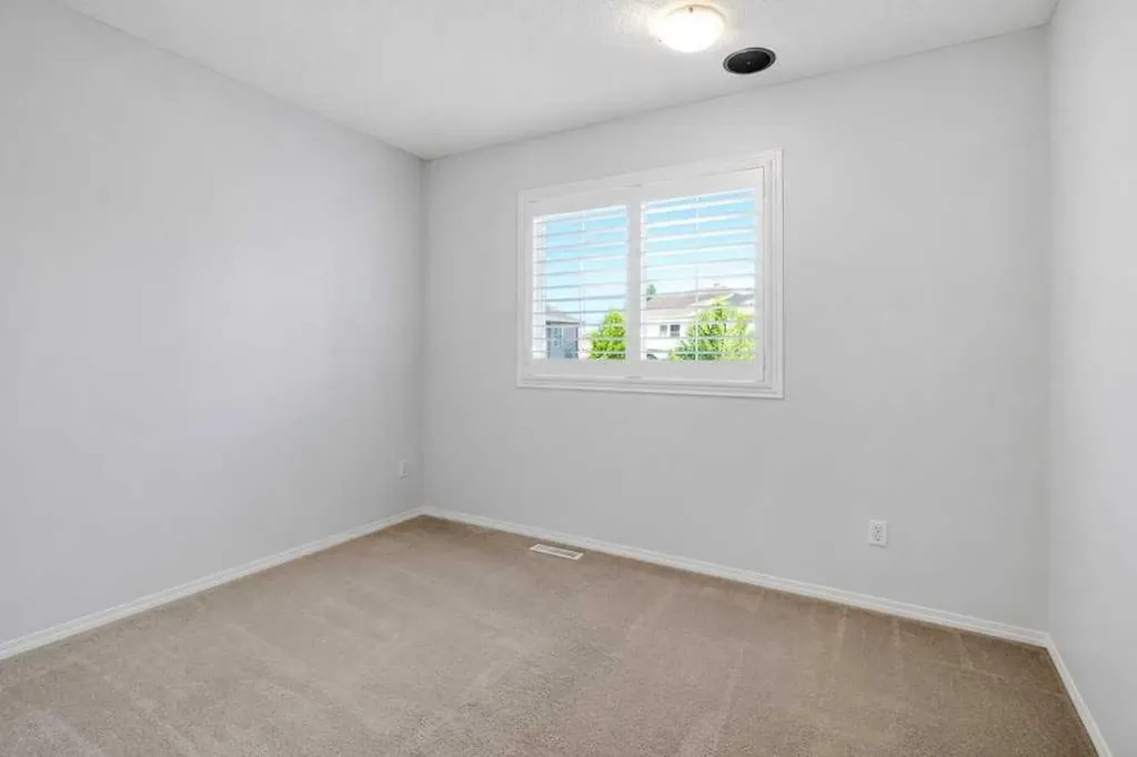 23 Mcintyre Place NW Langdon AB T0J1X2