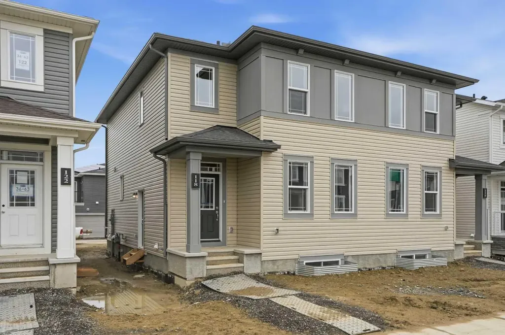 130 Carringwood Terrace NW Calgary AB T3P 2B2