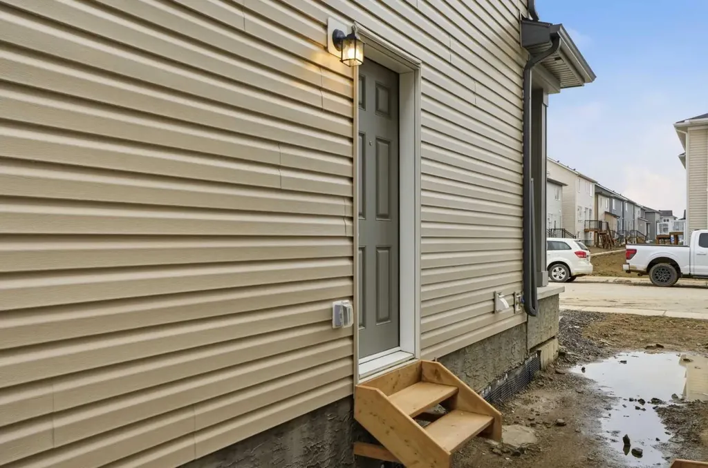 130 Carringwood Terrace NW Calgary AB T3P 2B2